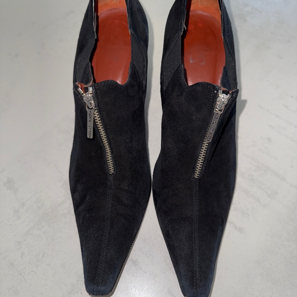 Donald Pliner black suede bootie shoes size 9.5